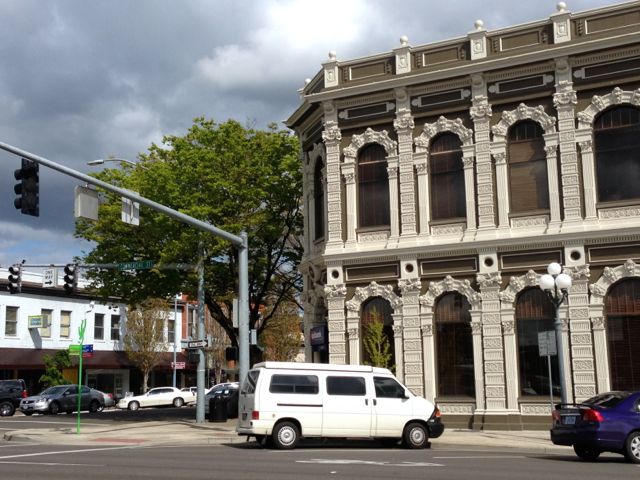 Corner US Bank tree 4:20:13 Corner US Bank tree 4:20:13