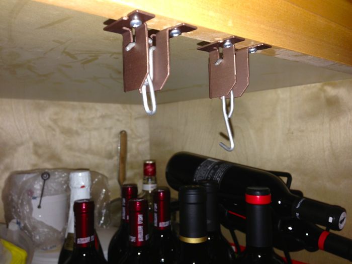 Seismolatch attached Seismolatch attached