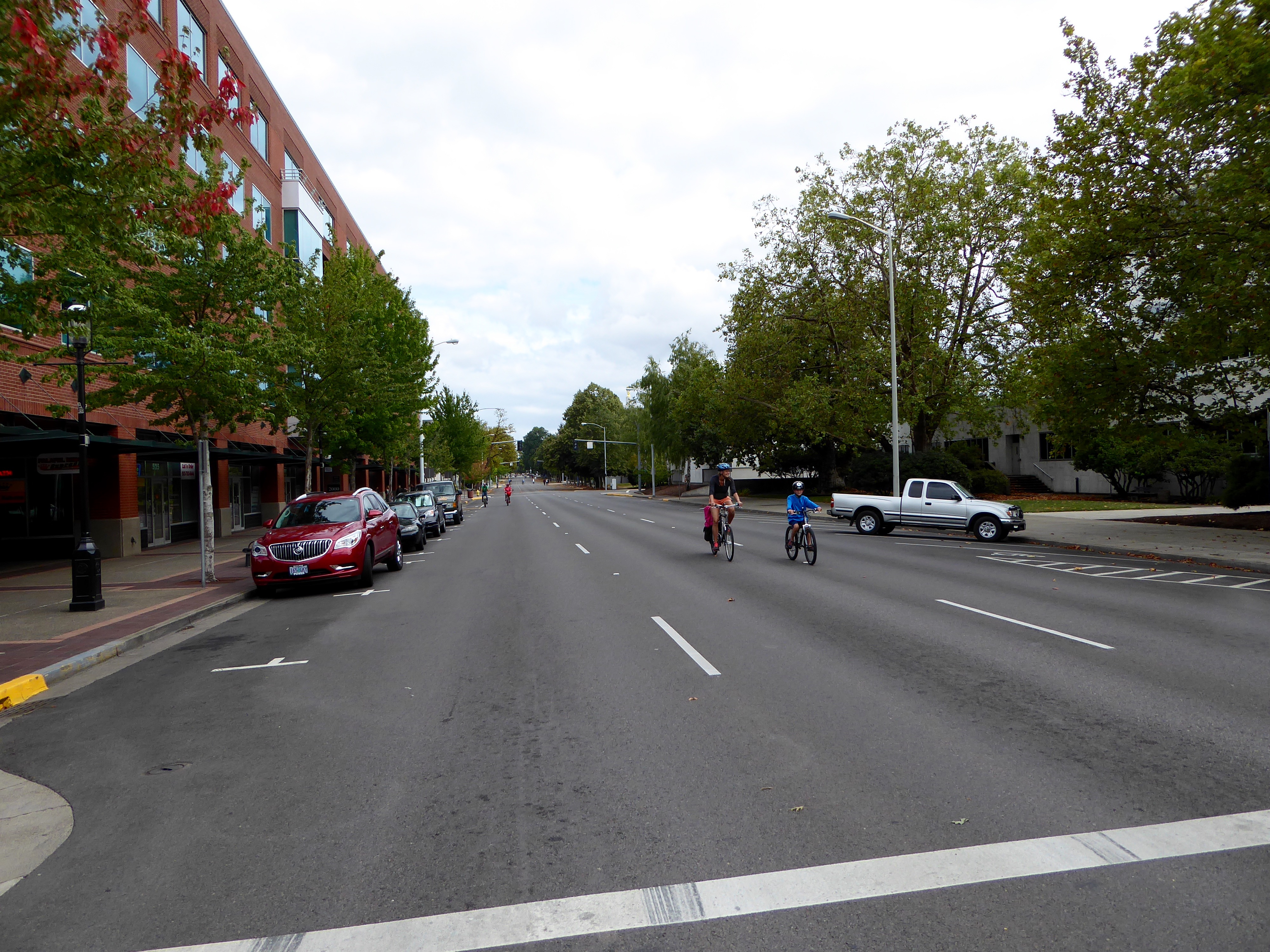 Salem Sunday Streets 12 Salem Sunday Streets 12