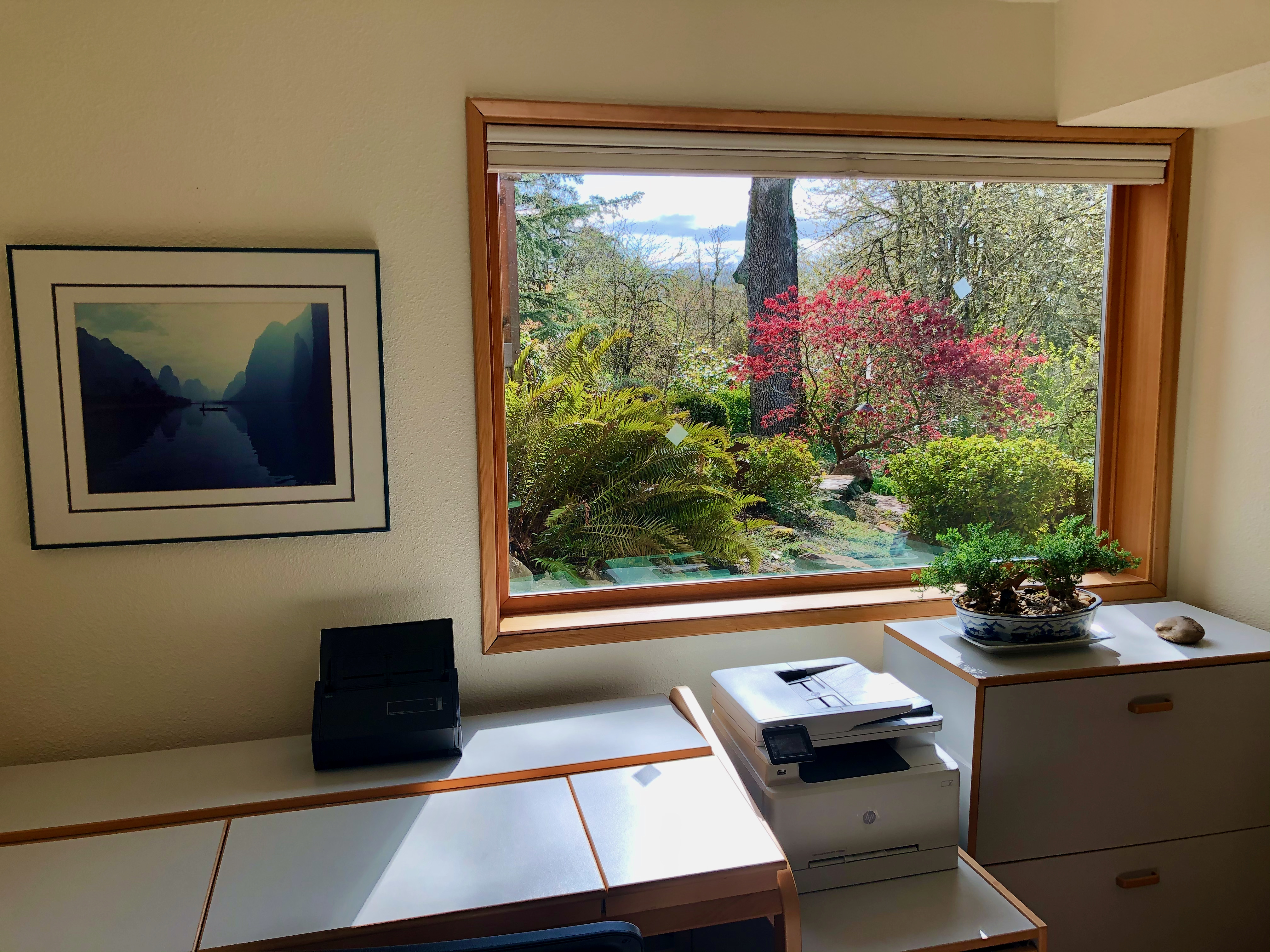 Hines office 4 Hines office 4