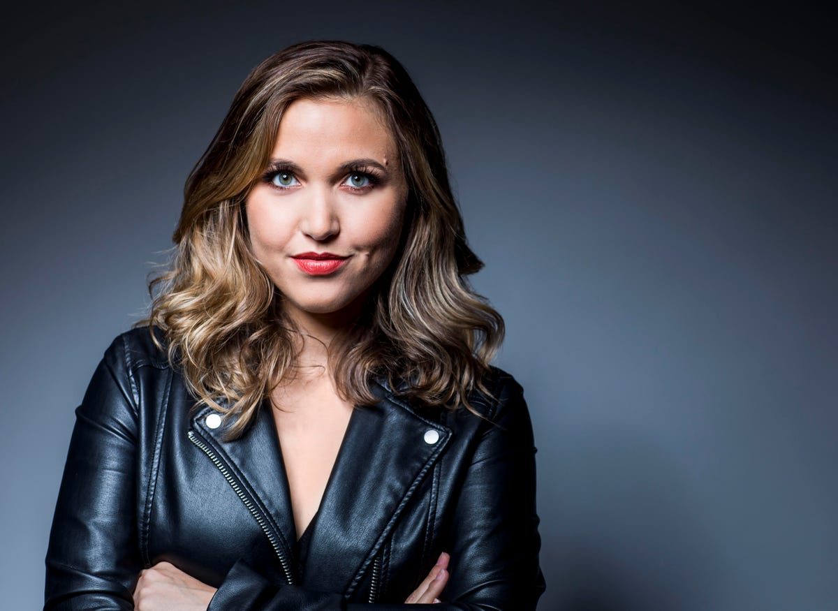 Taylor Tomlinson Taylor Tomlinson