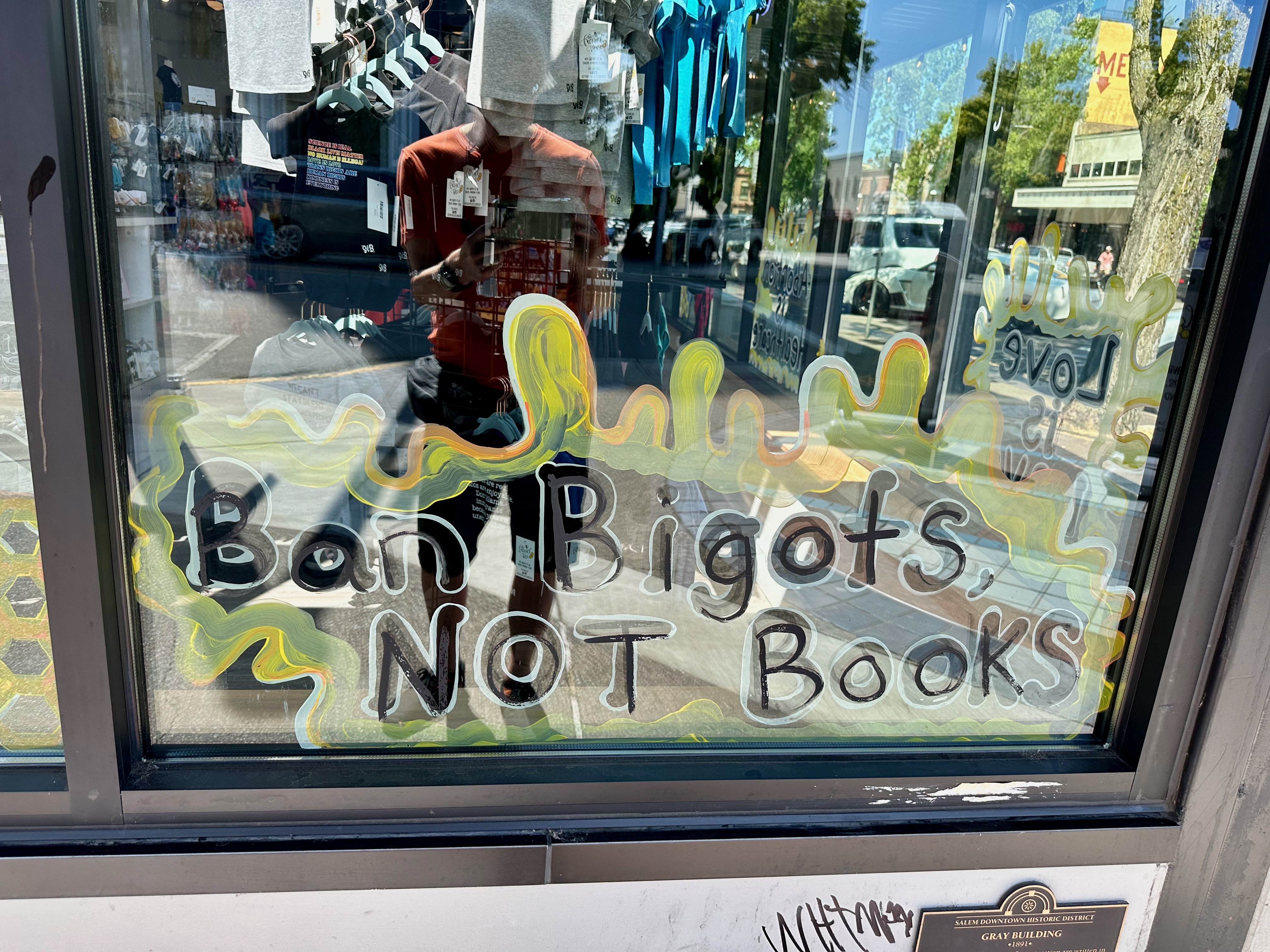 The Freckled Bee The Freckled Bee